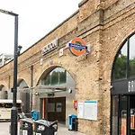Super 1 Bed Flat Hoxton Zone 1